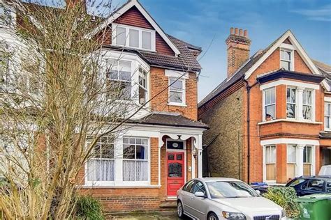 cheap houses in london area